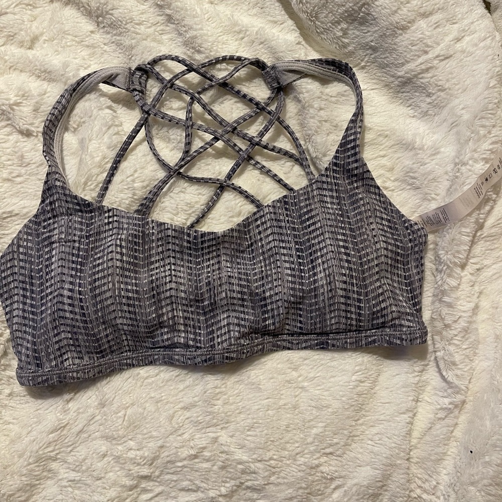 Brand:Lululemon, Size:8, Color:Grey,black&white